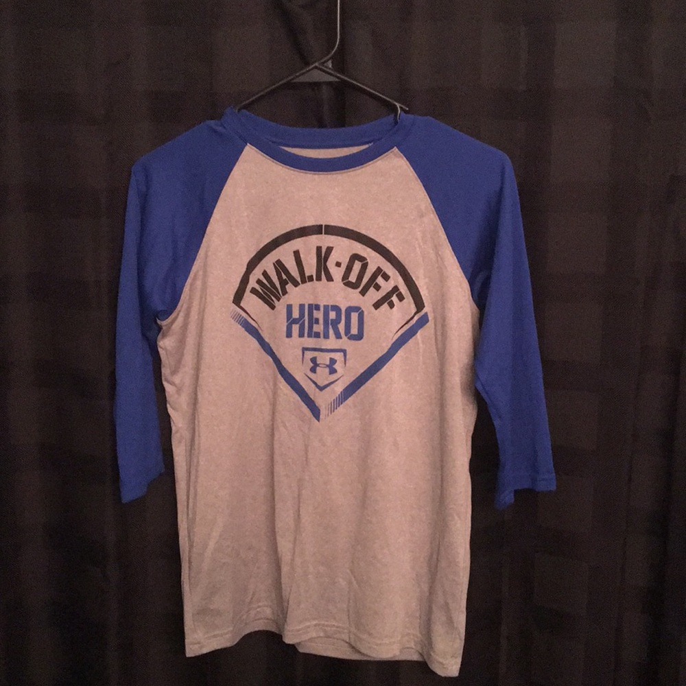 Boys Underarmour 3/4 length sleeve baseball shirt